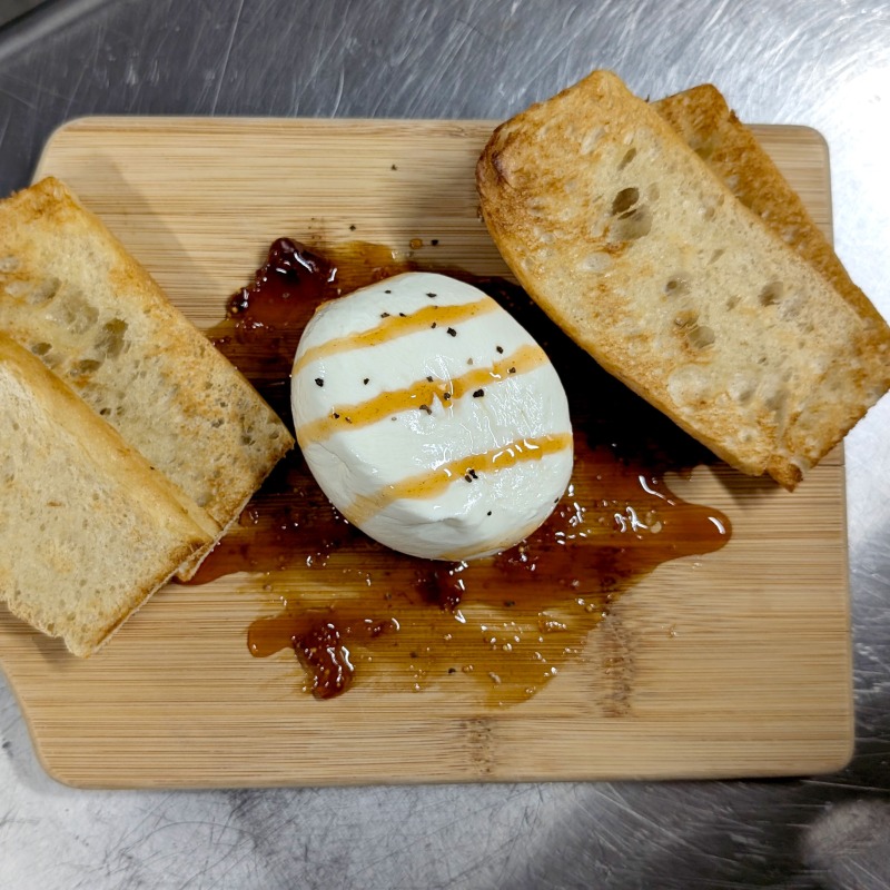 Sweet Heat Burrata with Jam